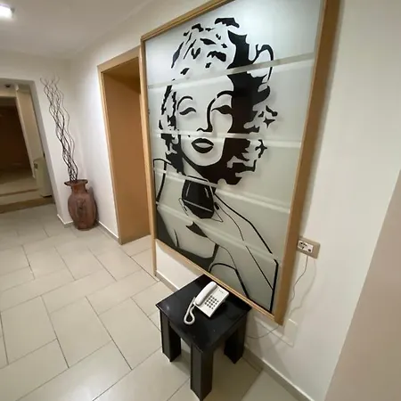 Otel Piemonte Tiran