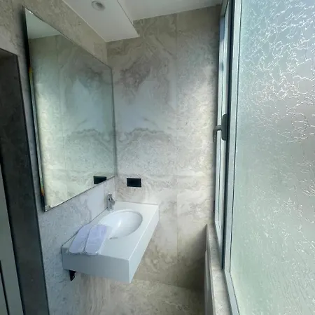 Piemonte Hotel Tirana